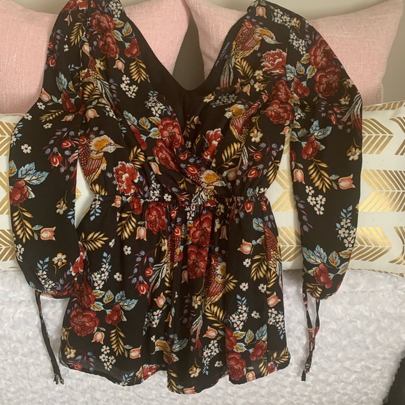 Lunch date romper - Picture 9 of 9